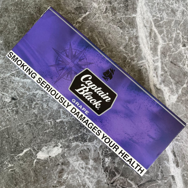 https://hitcubans.com/wp-content/uploads/2022/02/captain-black-grape-little-cigars-006.jpg