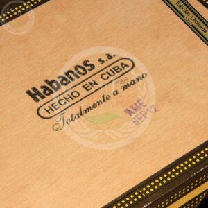 Montecristo 520 Edicion Limitada 2012 - HitCigars