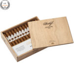 Davidoff Signature No. 2 (Box of 25)
