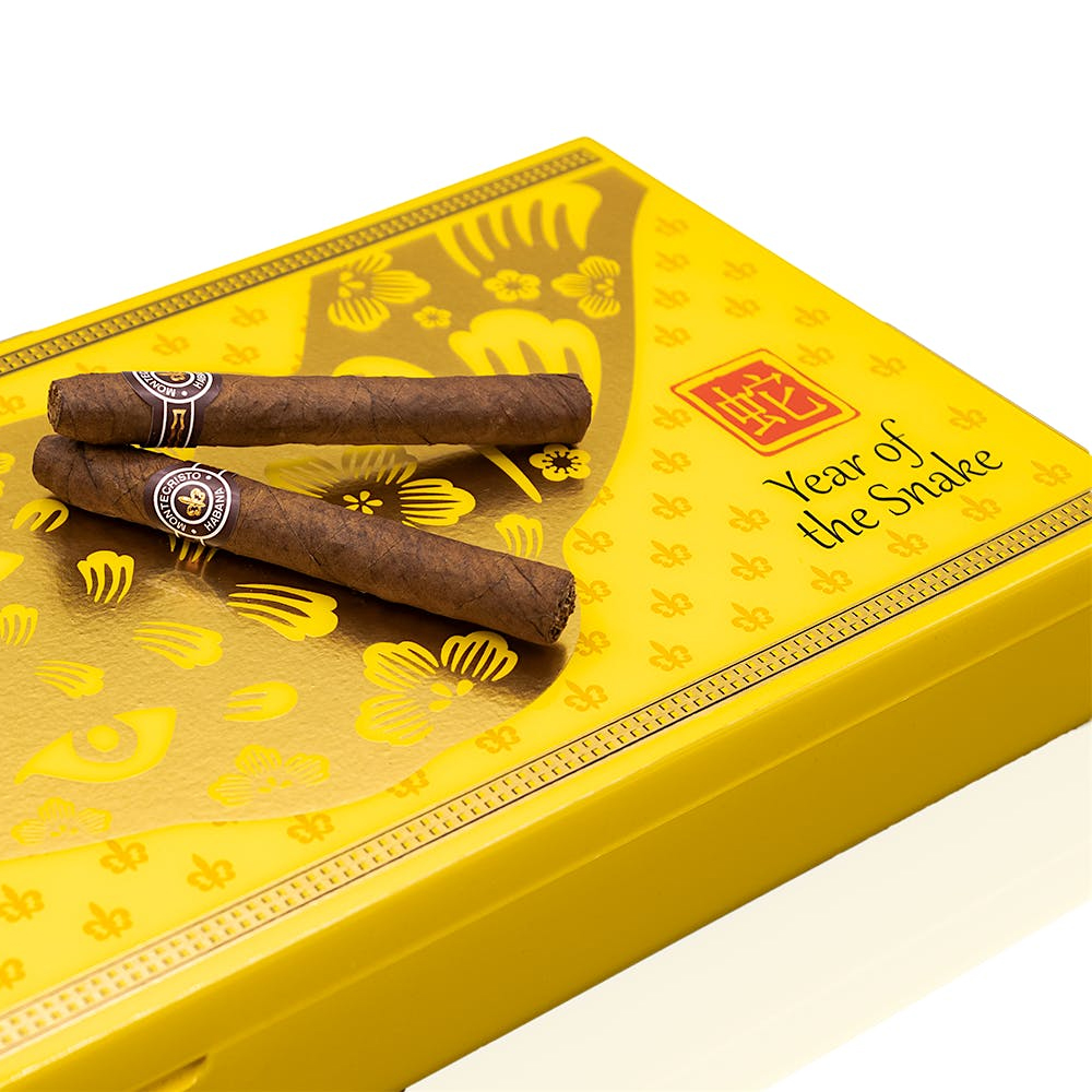 montecristo-short-humidor-year-of-the-snake-66s-001 Montecristo Short Humidor Year of the Snake π β£ Only 126β¬